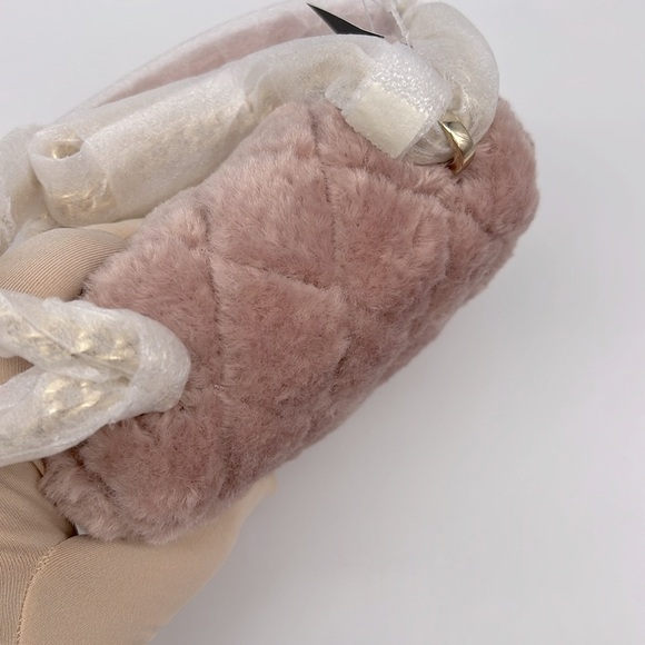 Kate Spade Carey Faux Fur Quilted Micro Flap Crossbody Rose Smoke - Picture 7 of 16